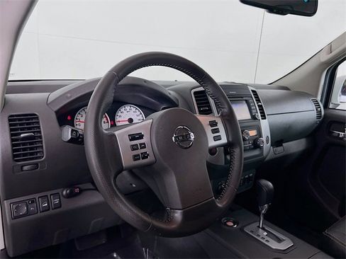 Used 2021 Nissan Frontier PRO-4X w/ Pro-4x Utility Package image 10