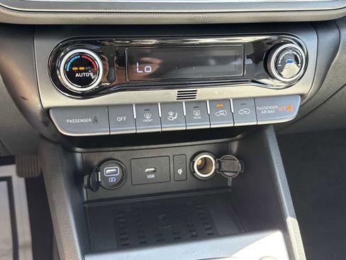 Used 2023 Hyundai Kona SEL w/ Convenience Package AWD/4WD image 18