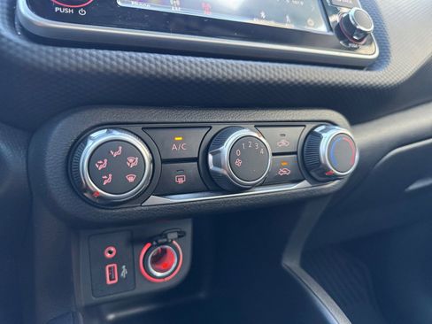 Used 2024 Nissan Kicks S image 22