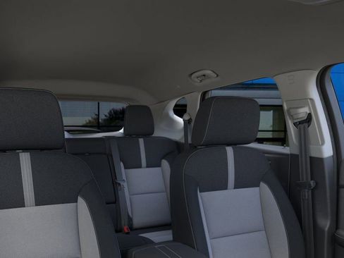 New 2026 Chevrolet Blazer LT image 24