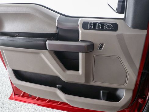 Used 2019 Ford F150 XLT w/ Equipment Group 302A Luxury image 22