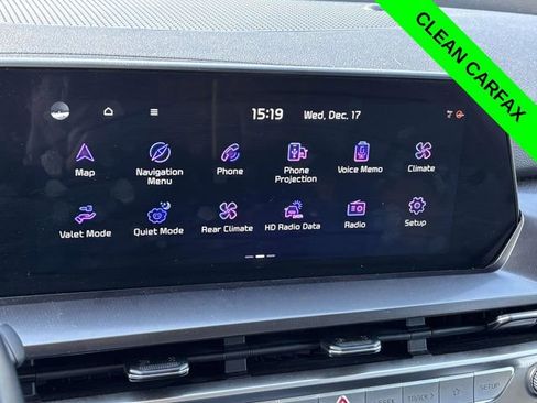 Used 2025 Kia Telluride S image 17