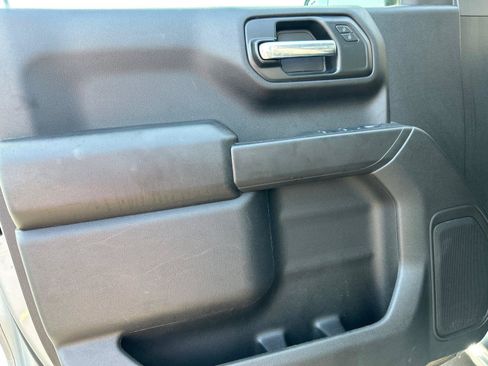 Used 2025 Chevrolet Silverado 1500 Custom w/ LPO, Dark Essentials Package AWD/4WD image 16