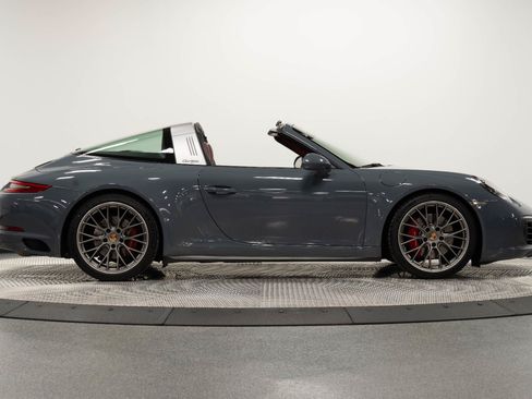 Used 2017 Porsche 911 Targa 4S AWD/4WD image 33