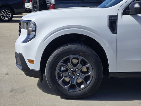 New 2026 Ford Maverick XLT image 9