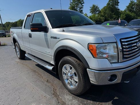 Used 2011 Ford F150 XLT w/ XTR Pkg AWD/4WD image 12