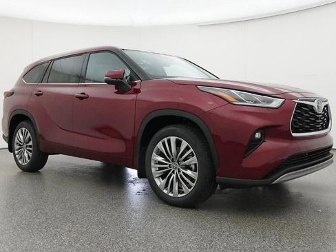 New 2026 Toyota Highlander Platinum AWD/4WD image 29