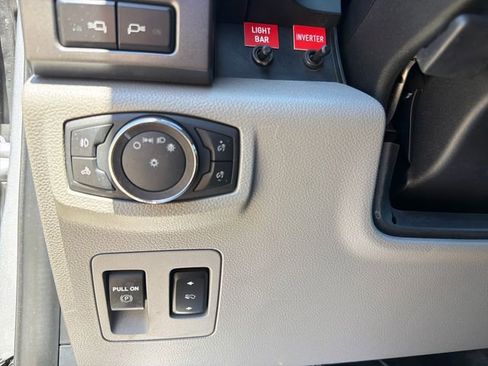 Used 2020 Ford F150 XLT w/ Equipment Group 302A Luxury AWD/4WD image 17