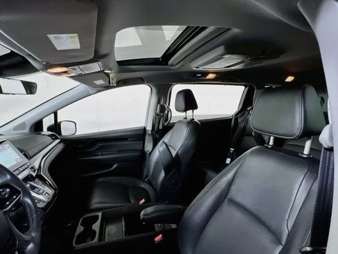 Used 2023 Honda Odyssey Touring image 22