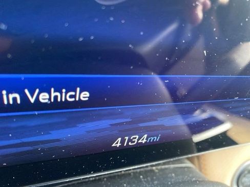 Used 2025 Chevrolet Equinox ACTIV w/ Safety and Technology Package AWD/4WD image 16