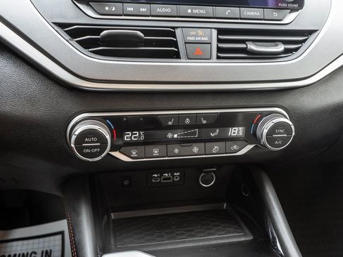 Used 2024 Nissan Altima 2.5 SR image 19