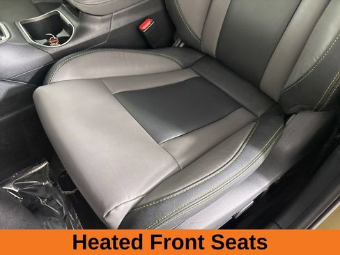 Used 2025 Subaru Outback Onyx Edition AWD/4WD image 13