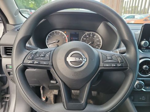 Used 2024 Nissan Sentra S FWD image 21