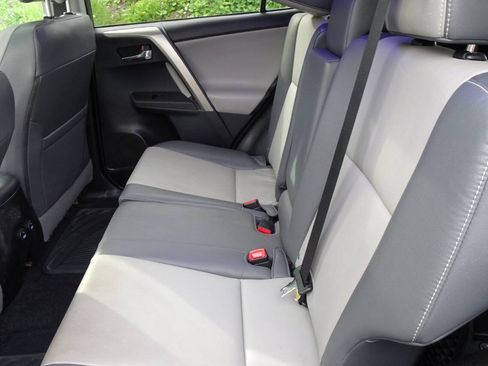 Used 2014 Toyota RAV4 Limited AWD/4WD image 20