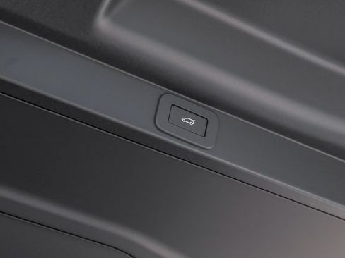 New 2026 Land Rover Range Rover SE AWD/4WD image 57