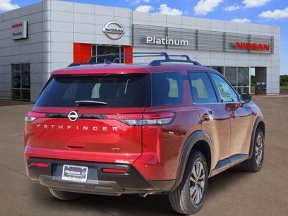 New 2026 Nissan Pathfinder SV