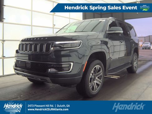 Used 2022 Jeep Wagoneer Series III w/ Flexible Seating Group image 1