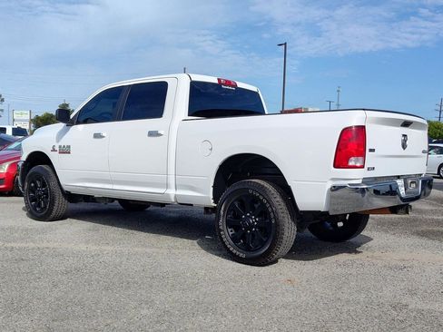 Used 2018 RAM 2500 SLT AWD/4WD image 4