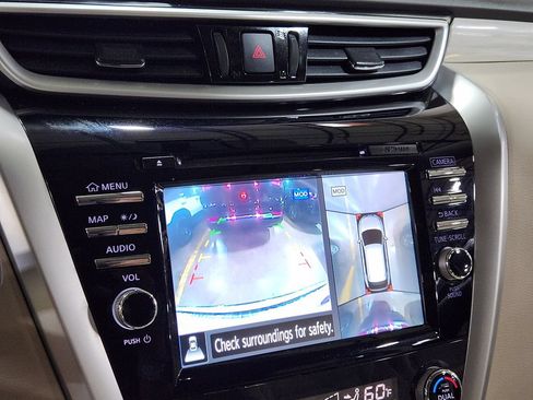 Used 2015 Nissan Murano Platinum w/ Platinum Technology Package FWD image 34