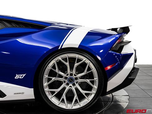 Used 2023 Lamborghini Huracan Tecnica image 17