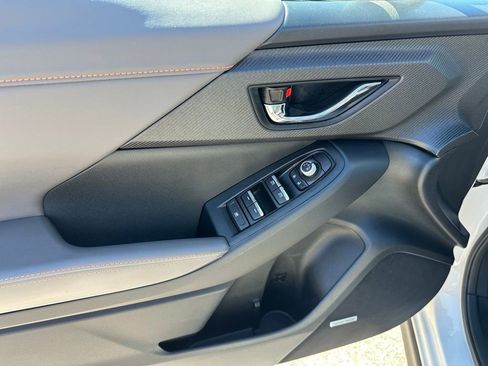 Used 2025 Subaru Crosstrek 2.5i Limited w/ Popular Package #3A image 23