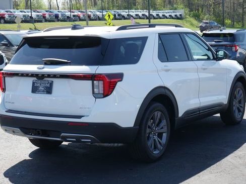 New 2026 Ford Explorer Active AWD/4WD image 14