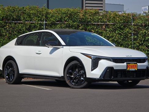 New 2026 Kia K4 GT-Line Turbo FWD image 2