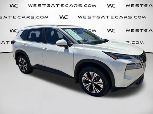 Used 2023 Nissan Rogue SV w/ SV Premium B Package FWD image 23