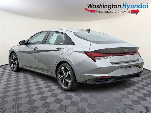 Certified 2023 Hyundai Elantra SEL w/ Convenience Package image 4