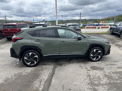 Certified 2024 Subaru Crosstrek 2.5i Limited w/ Crosstrek Mirror Package AWD/4WD image 5