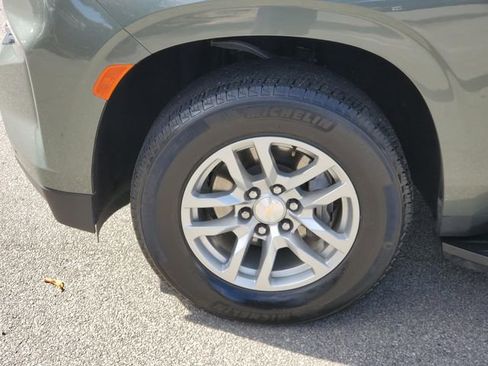 Used 2023 Chevrolet Tahoe LT image 9