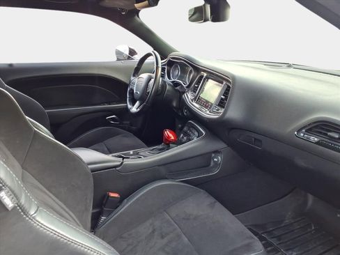 Used 2019 Dodge Challenger R/T Scat Pack image 16