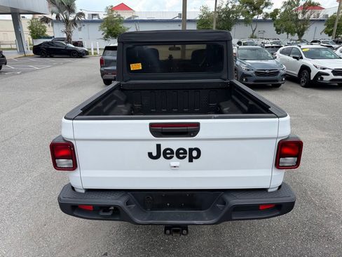 Used 2021 Jeep Gladiator Sport w/ Trailer Tow Package AWD/4WD image 6