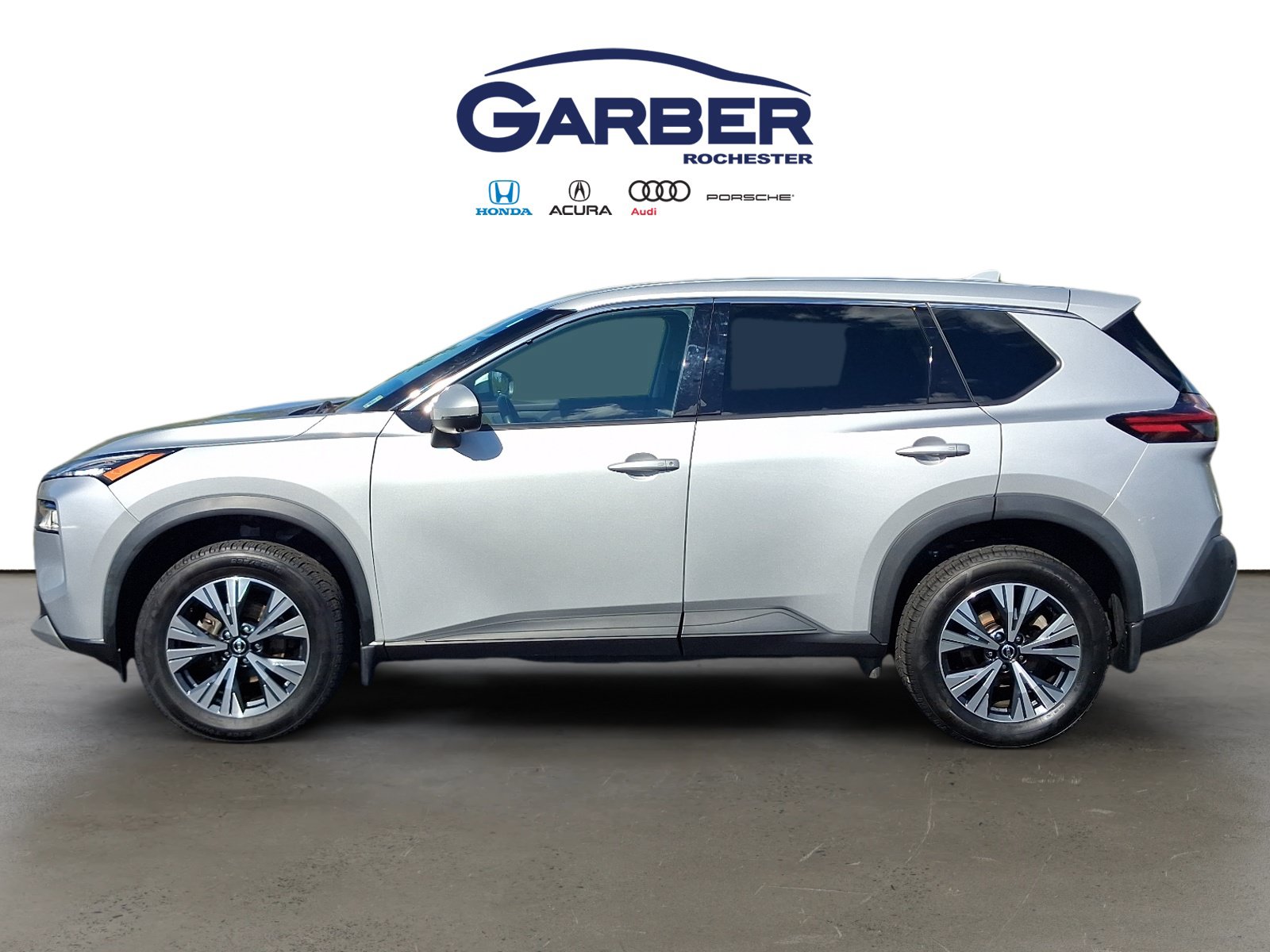 Used 2021 Nissan Rogue SV AWD/4WD image 2
