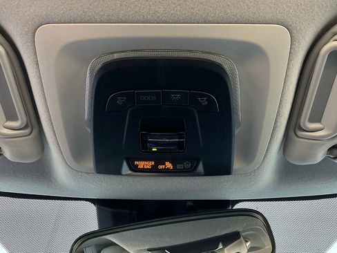 Used 2025 Toyota Corolla LE image 16