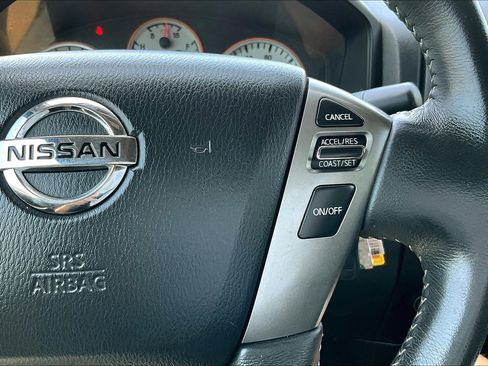 Used 2014 Nissan Titan PRO-4X w/ Pro-4x Luxury Package image 19