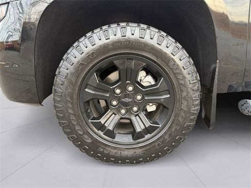 Used 2018 Chevrolet Tahoe LT image 9