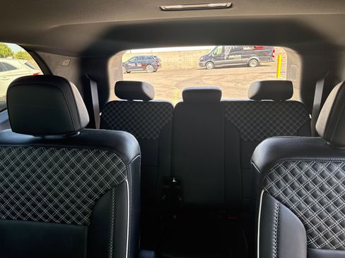 Used 2024 GMC Acadia Denali w/ Super Cruise Package AWD/4WD image 19