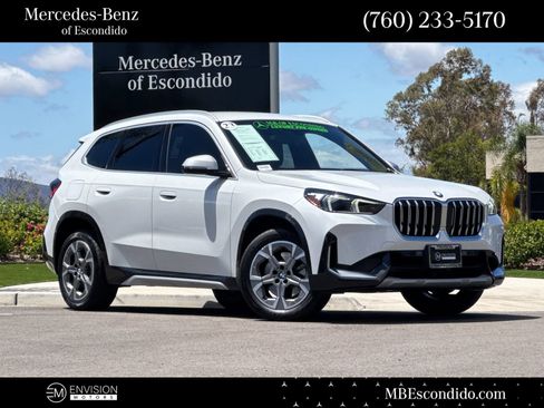 Used 2023 BMW X1 xDrive28i AWD/4WD image 1
