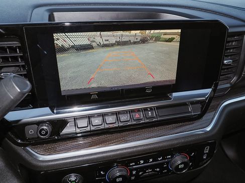 Certified 2022 Chevrolet Silverado 1500 LT image 14