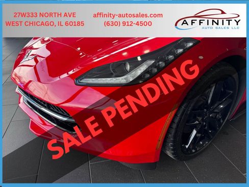 Used 2019 Chevrolet Corvette Stingray Coupe w/ 1LT RWD image 9