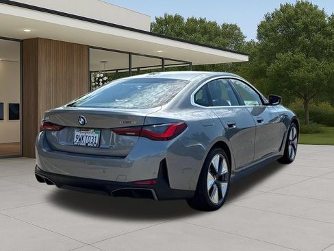 Used 2026 BMW i4 eDrive40 w/ Premium Package RWD image 8