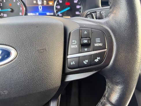 Used 2020 Ford Explorer XLT w/ Equipment Group 202A RWD image 18