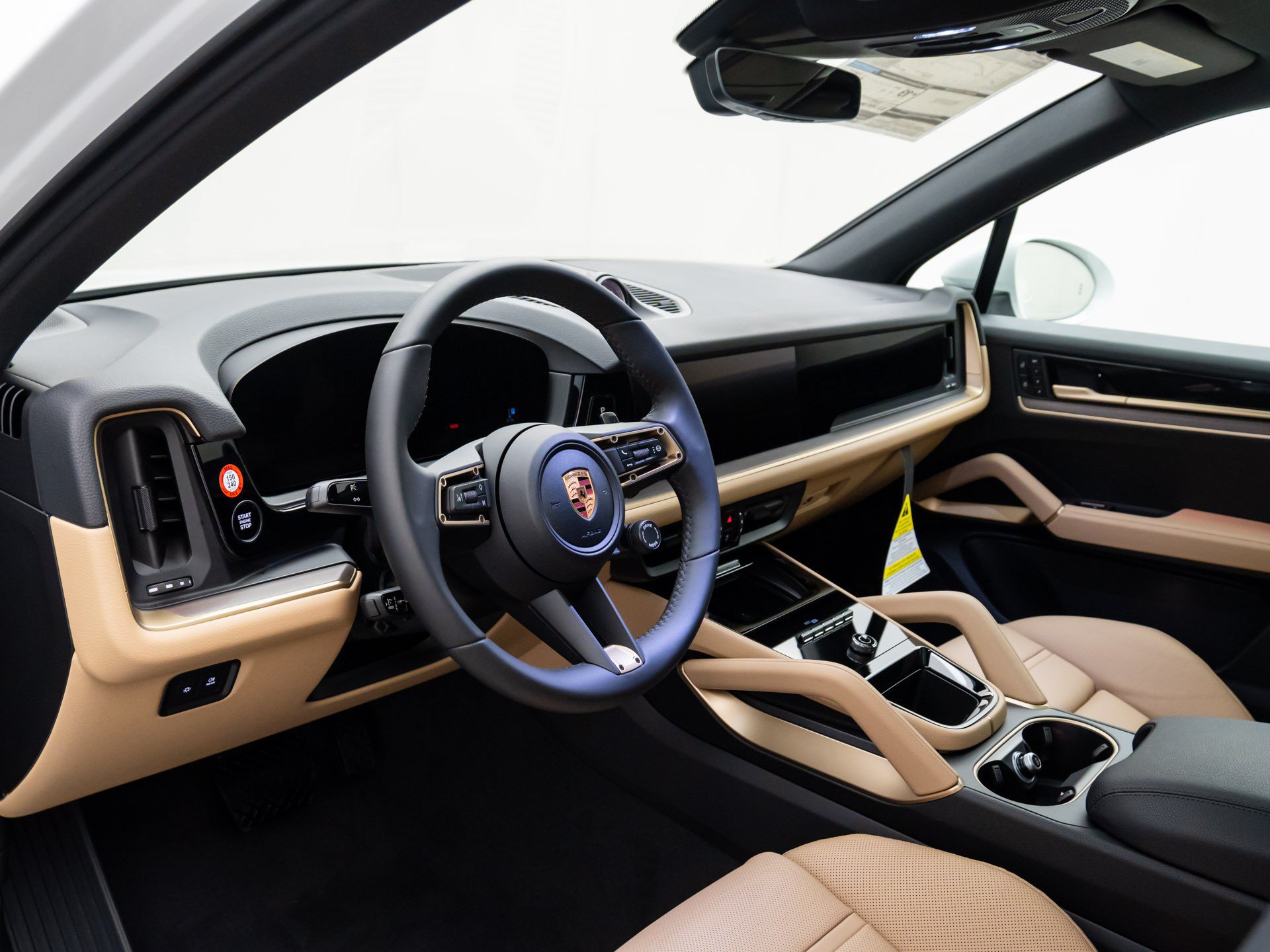 Certified 2026 Porsche Cayenne AWD/4WD image 4