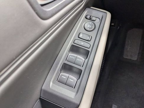 Certified 2025 Honda Accord SE image 24