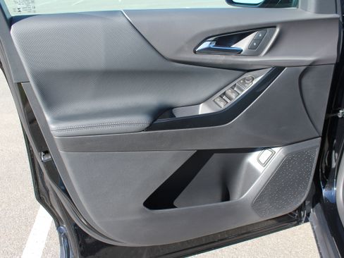 New 2026 Chevrolet Equinox LT image 30