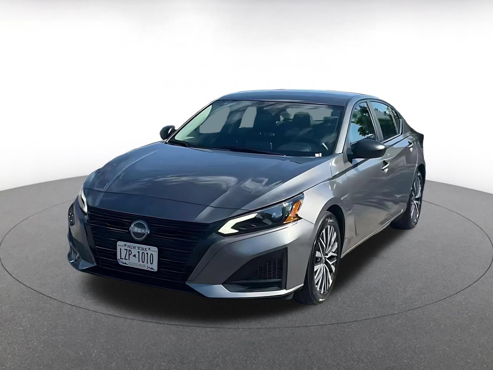 Used 2026 Nissan Altima 2.5 SV FWD image 6