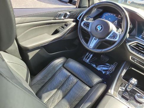 Used 2021 BMW X5 M50i w/ Executive Package image 18