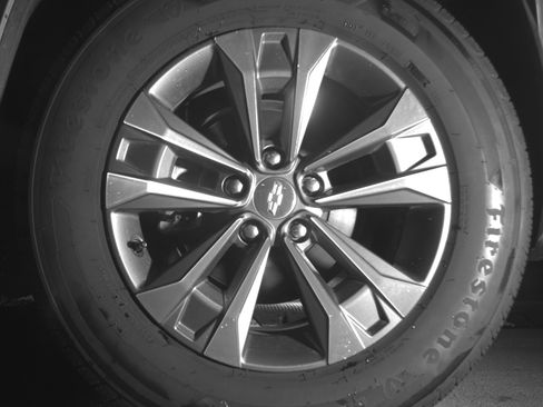 Used 2025 Chevrolet Equinox LT image 14