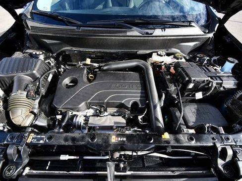 Certified 2024 Chevrolet Equinox LT image 11